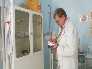 Nada Visits Her Gyno medic For prime Pussy Speculum Gyno Exam