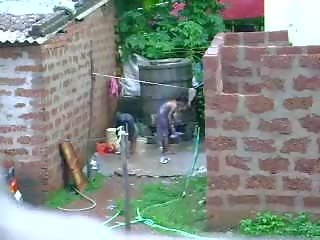 Watch This Two first-rate Sri Lankan teenager Getting Bath In Outdoor