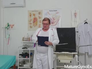 Physical Exam and Pussy Fingering of Czech Peasant Woman: Gyno Fetish nubile adult clip